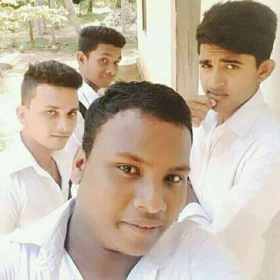 53736384 2271562949562820 1950562747552890880 N